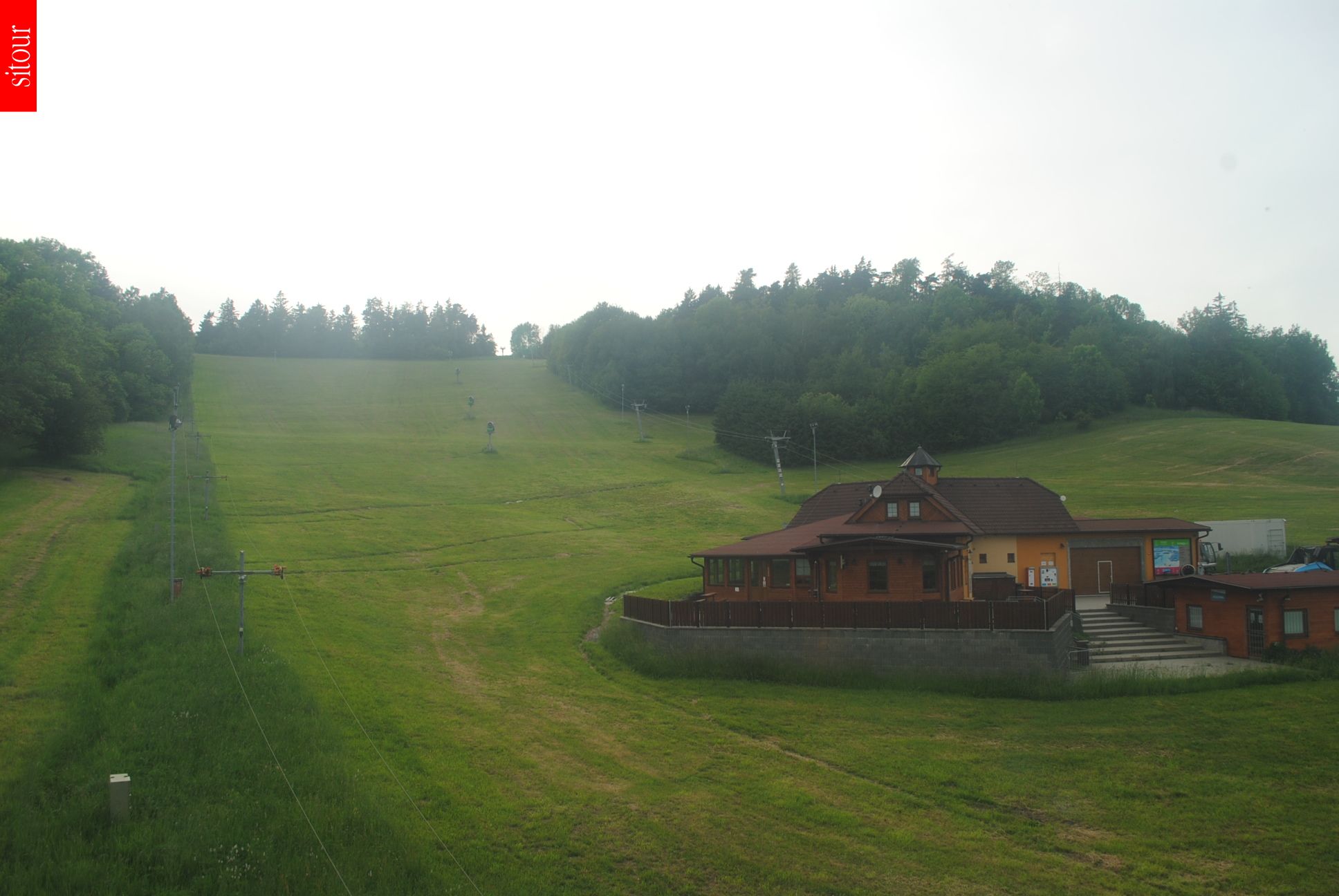 http://exports.holidayinfo.cz/loc_cams_lastimage.php?dc=4pfdtrm36c7ut2iv&camid=3100