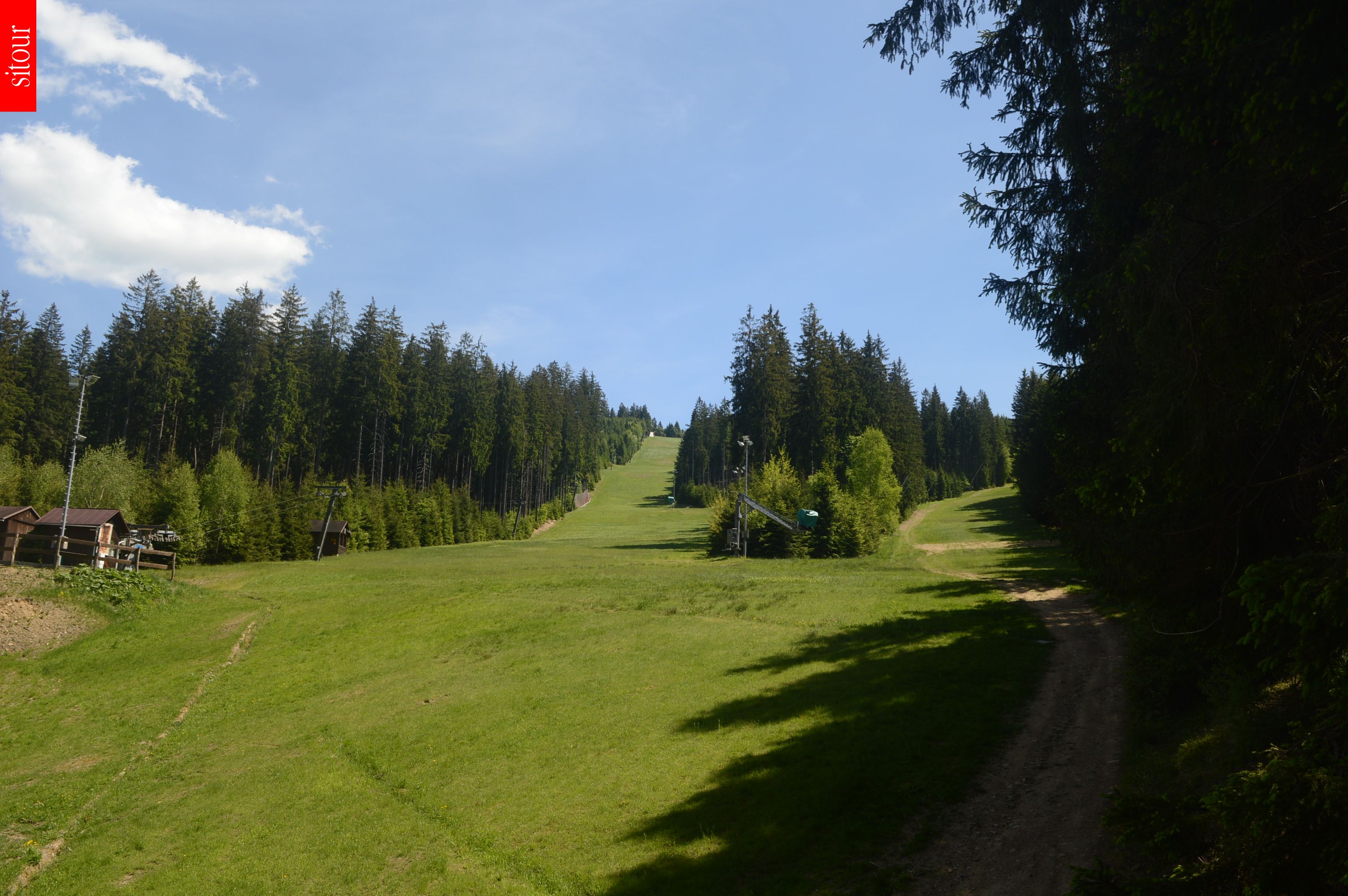 http://exports.holidayinfo.cz/loc_cams_lastimage.php?dc=4pfdtrm36c7ut2iv&camid=3112